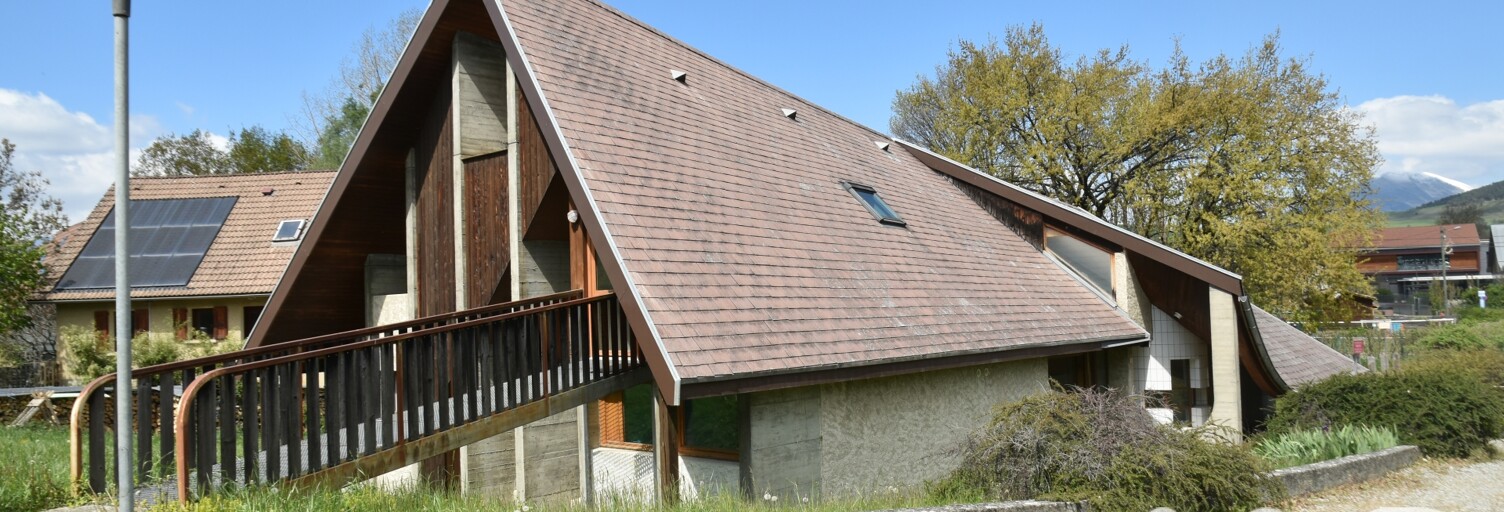 Maison 16 Pièces 251 m² à vendre à Mens (38710)