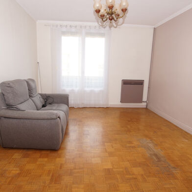 Appartement 3 pièces 140000 €