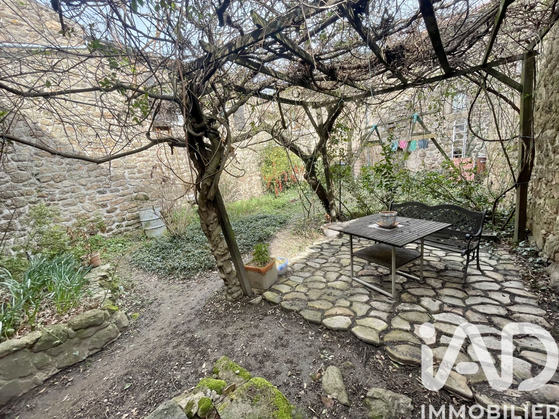 Quintenas - 120m² - 4p. - 3ch.