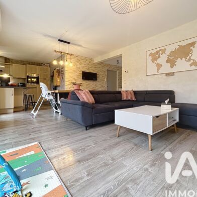 Appartement 3 pièces 180000 €