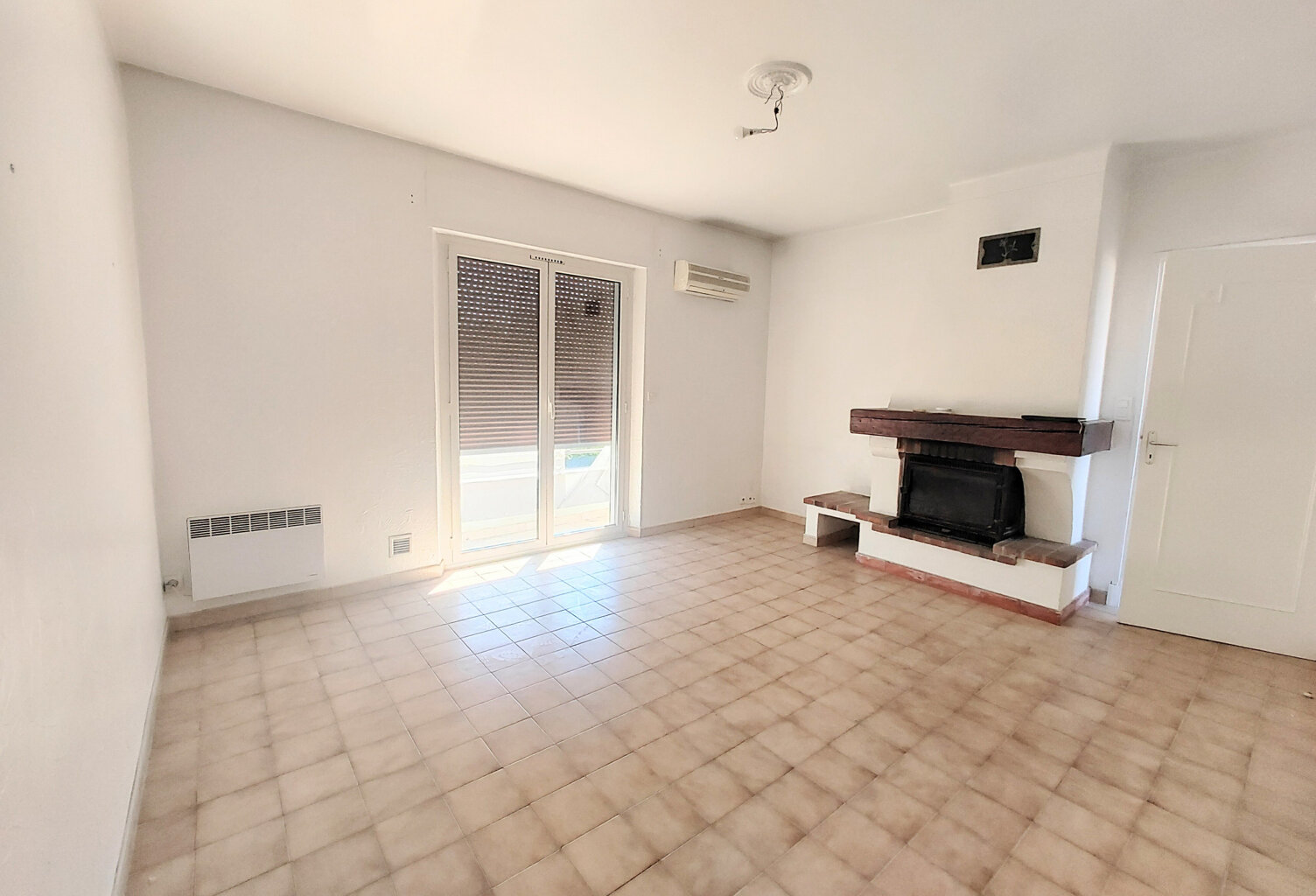 fréjus plage appartement t2 — photo 1