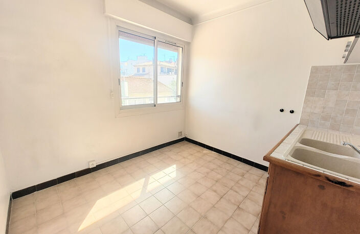 fréjus plage appartement t2 — photo 2