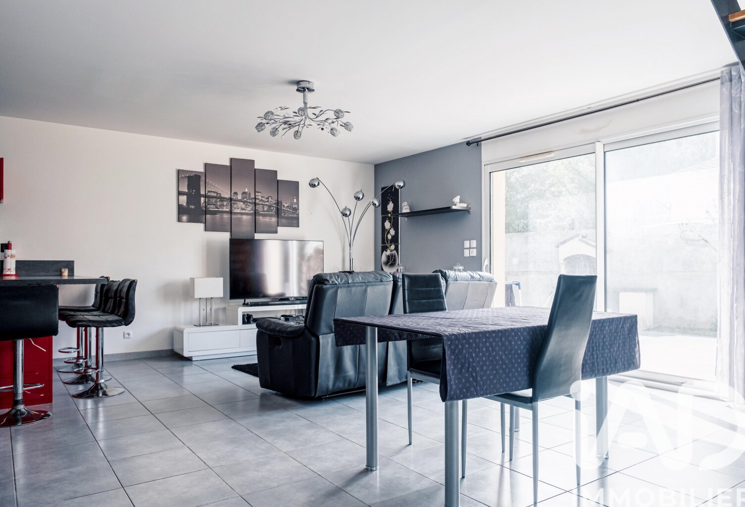 Vente Maison/villa 4 pièces — photo 1