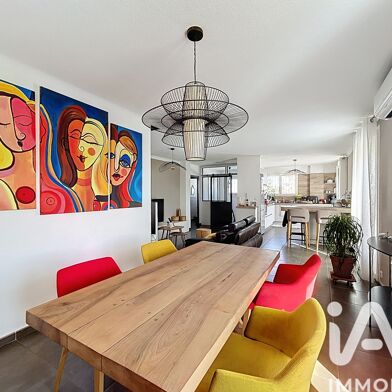 Appartement 4 pièces 220000 €