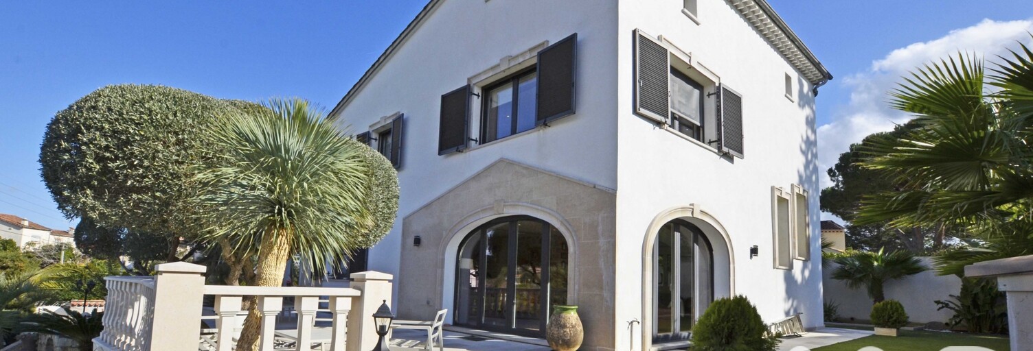 Maison 7 Pièces 326 m² à vendre à Mandelieu-la-Napoule (06210)