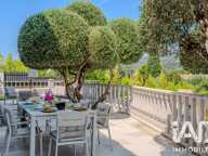 Vente Maison/villa 7 pièces — photo 2