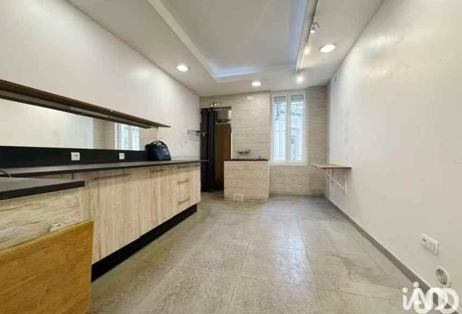 Vente Murs commerciaux 35 m&sup2; — photo 1