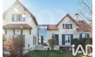 Maison 10 Pièces 251 m² à vendre à Poissy (78300)