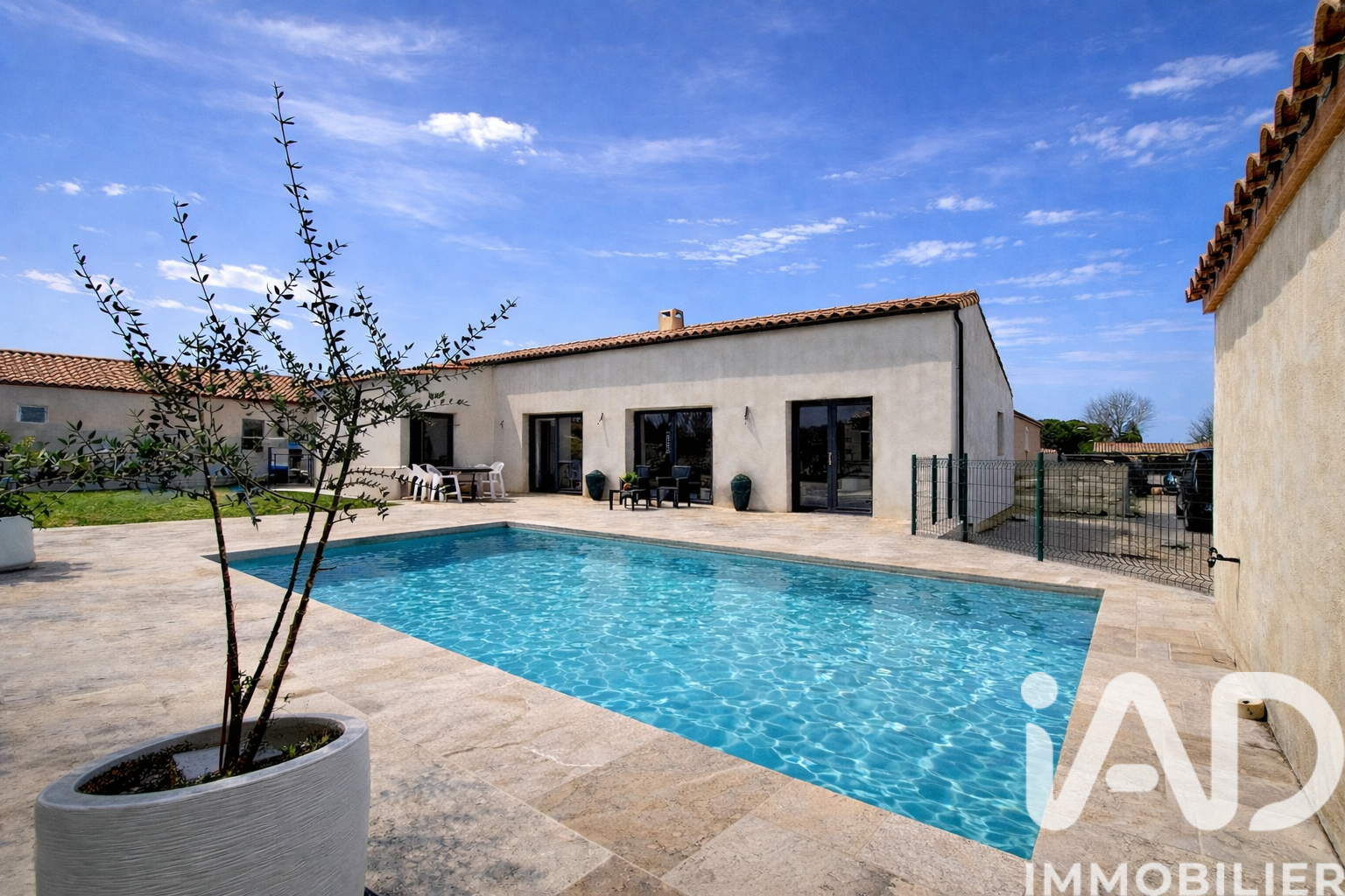 Roquecourbe-Minervois - 117m² - 5p. - 3ch.