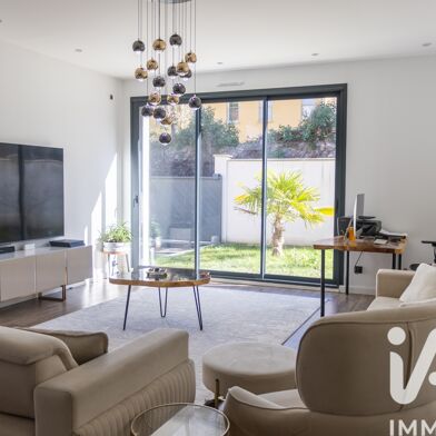 Maison 5 pièces 799000 €