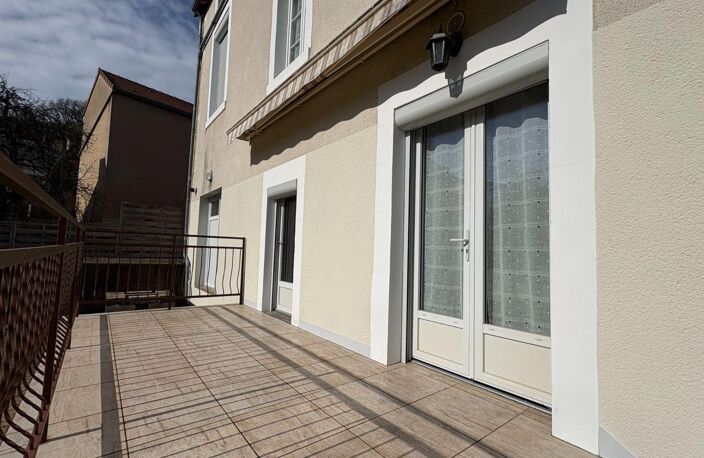 Vente maison 5 pièces 112 m² Argenton-sur-Creuse (36200) — photo 2