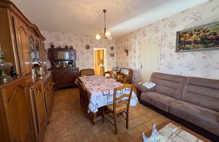 Vente maison 5 pièces 112 m² Argenton-sur-Creuse (36200) — photo 3