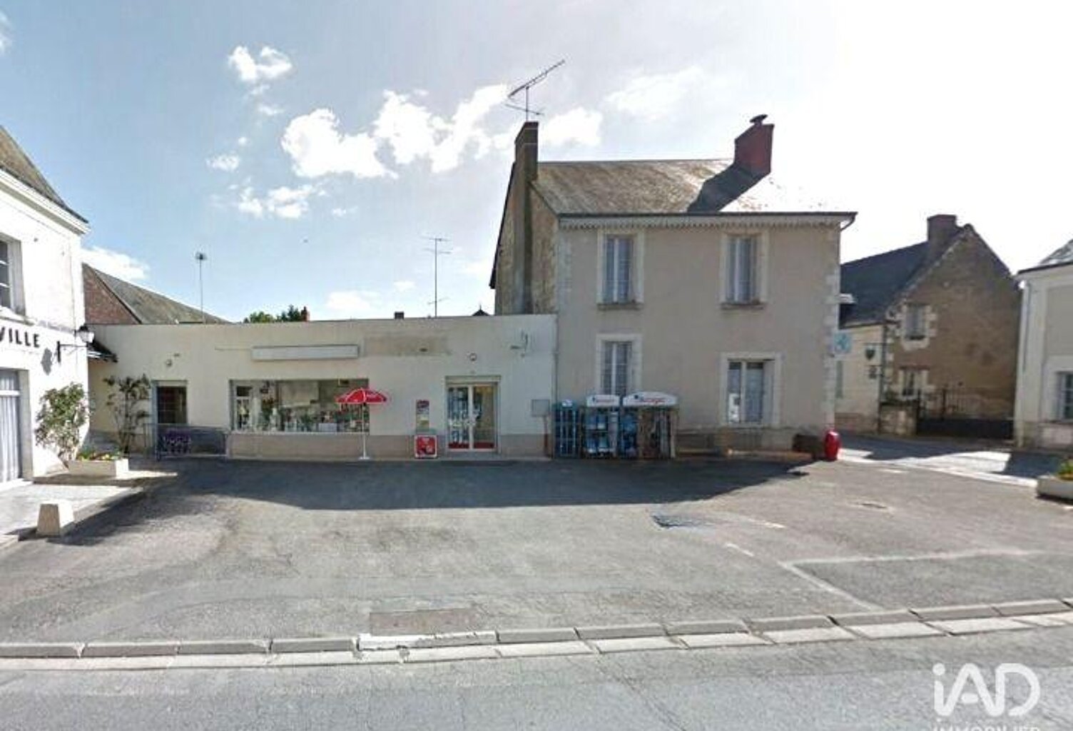 Vente Boutique/Local commercial 104 m&sup2; — photo 1