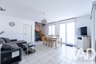 Appartement 3 pièces 240000 €