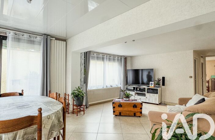 Vente Maison/villa 4 pièces — photo 2