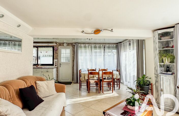 Vente Maison/villa 4 pièces — photo 3