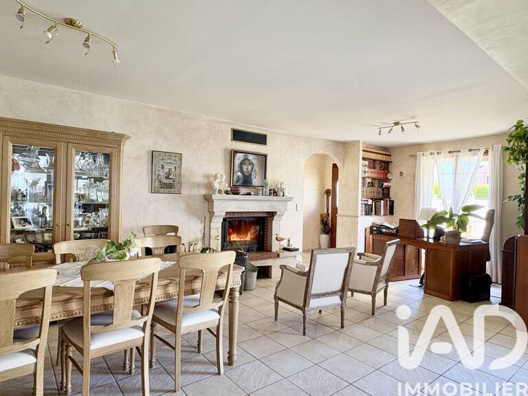 Vente Maison traditionnelle 7 pièces — photo 1