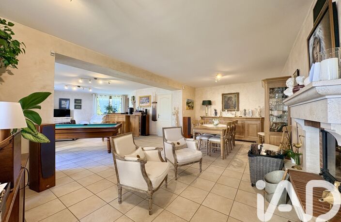 Vente Maison traditionnelle 7 pièces — photo 2