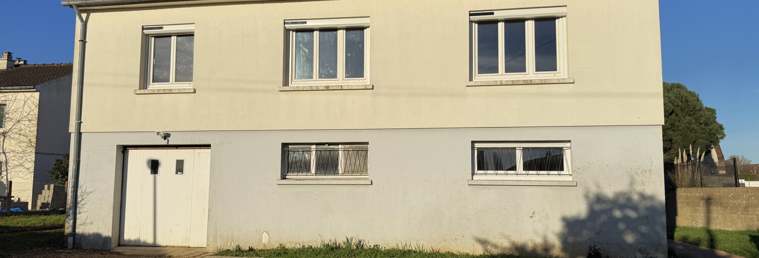 Maison 5 Pièces 90 m² à vendre à Yèvres (28160)