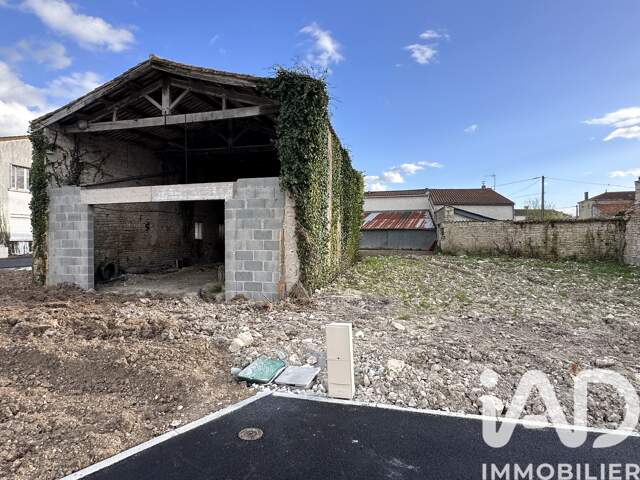 Vente Surface diverse 100 m&sup2; — photo du bien
