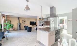 Maison 6 Pièces 230 m² à vendre à Tabanac (33550)