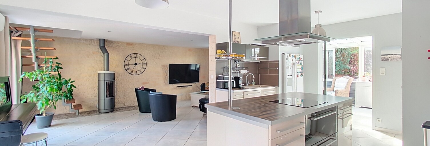 Maison 6 Pièces 230 m² à vendre à Tabanac (33550)