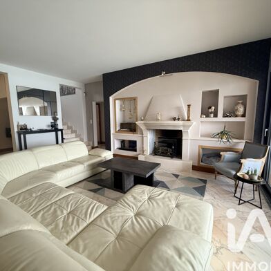 Maison 8 pièces 510000 €