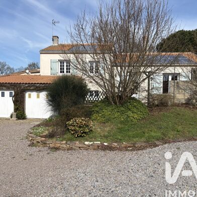 Maison 5 pièces 275000 €