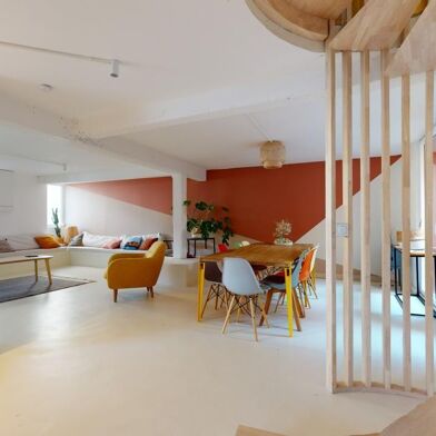 Maison 10 pièces 599550 €