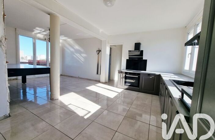 Vente Appartement 4 pièces — photo 2