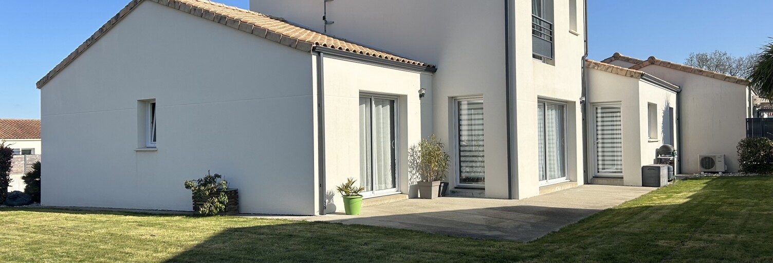 Maison 5 Pièces 123 m² à vendre à L'Herbergement (85260)