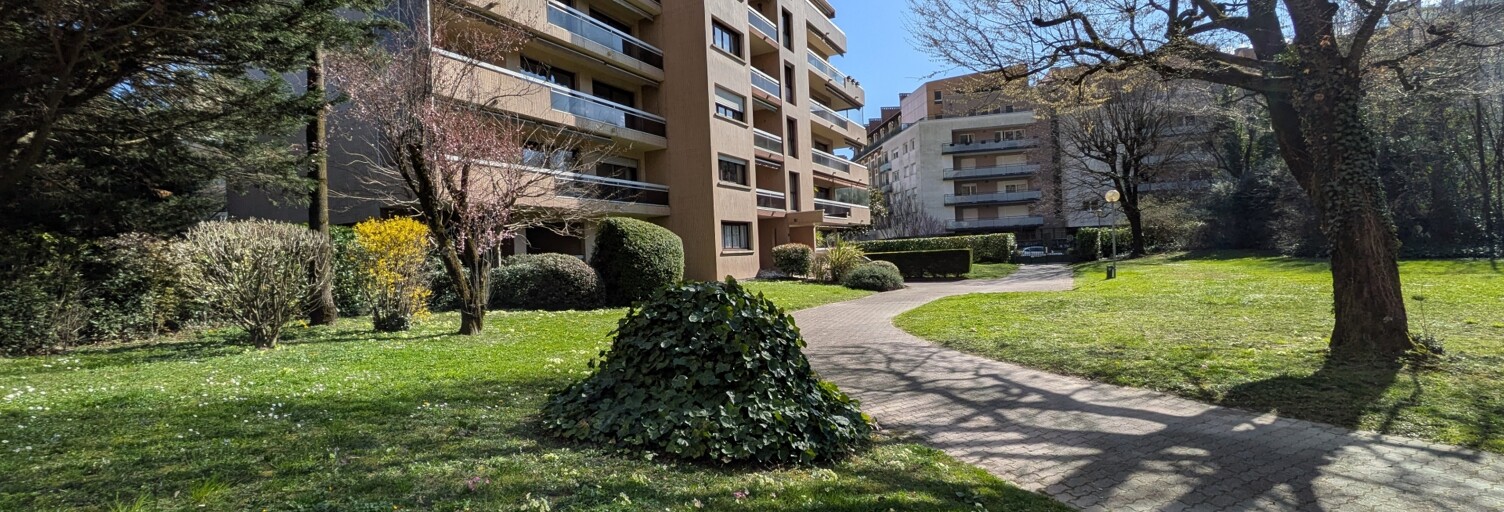 Appartement 5 Pièces 105 m² à louer à Grenoble (38000)