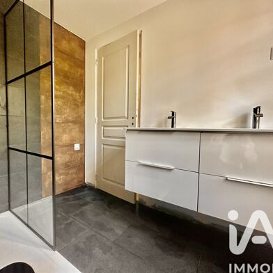 Maison 5 pièces 220000 €