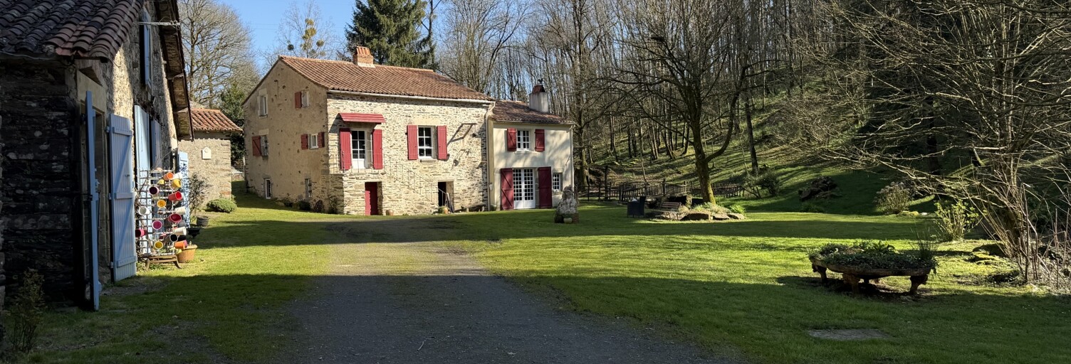 Maison 5 Pièces 106 m² à vendre à Terval (85120)