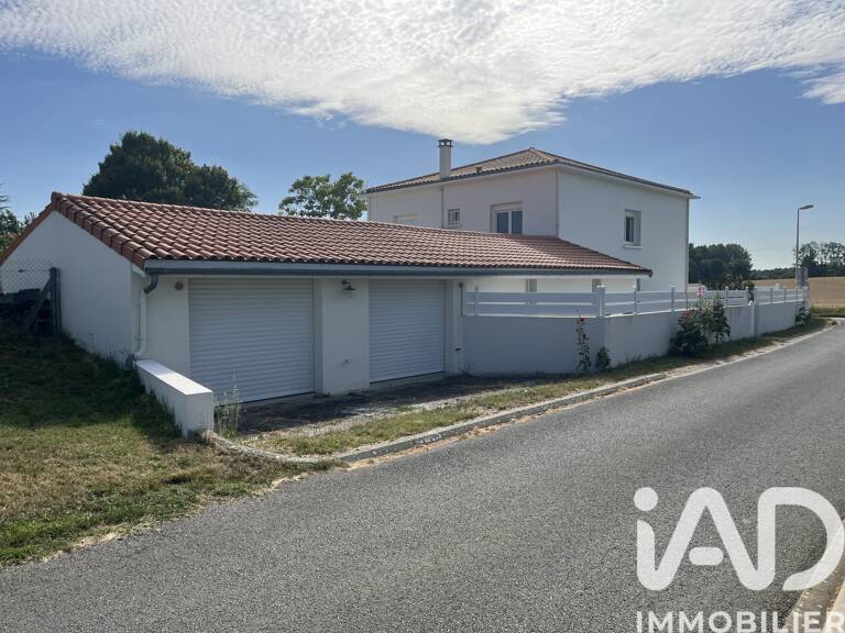 Vente Maison/villa 7 pièces — photo 1