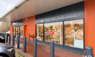 Commerce  297 m² à vendre à Provins (77160)