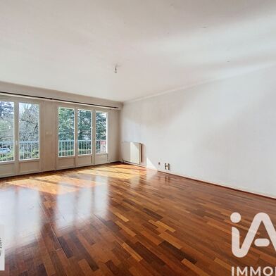 Appartement 4 pièces 185000 €