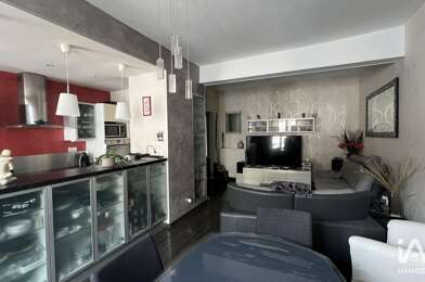 Appartement 4 pièces 187250 €