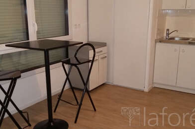 Appartement 2 pièces 483 €