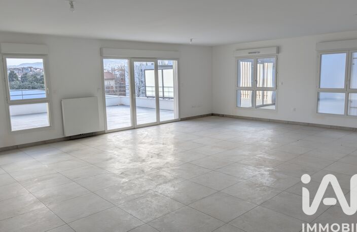 Vente Appartement 5 pièces — photo 2