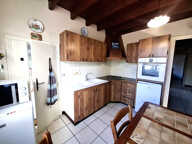 Maison familiale au calme avec vue dégagée - Beau potentiel — photo 3