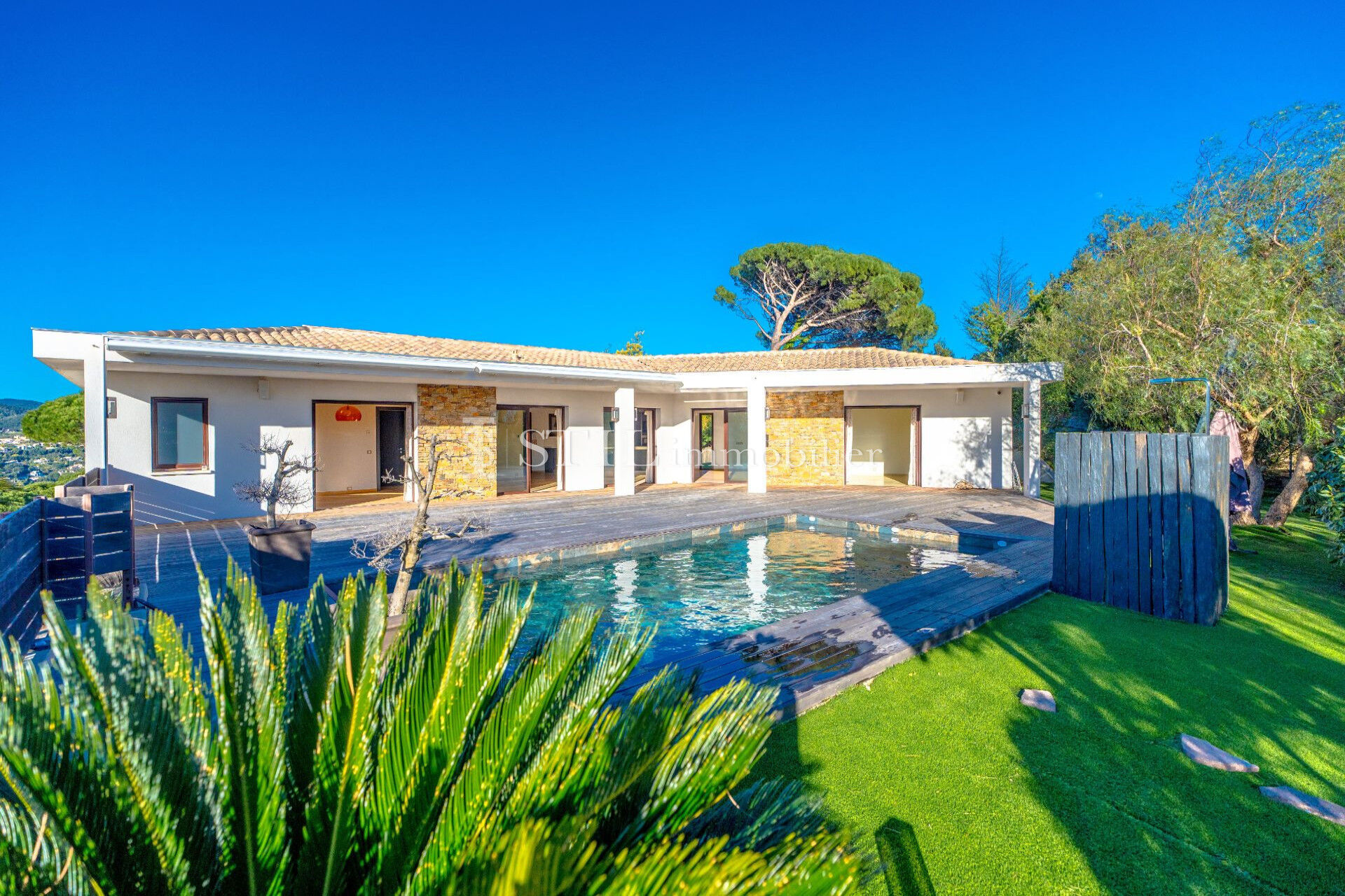 Villa / Maison  T4 à vendre Sainte-Maxime 83120