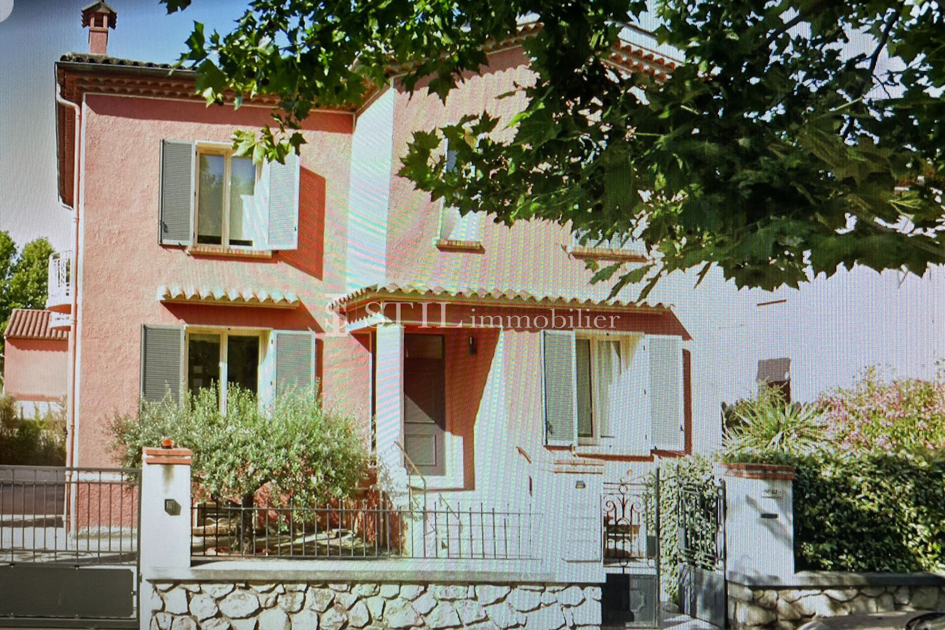 Villa / Maison  T6 à vendre Draguignan 83300