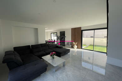 Maison 5 pièces 448000 €