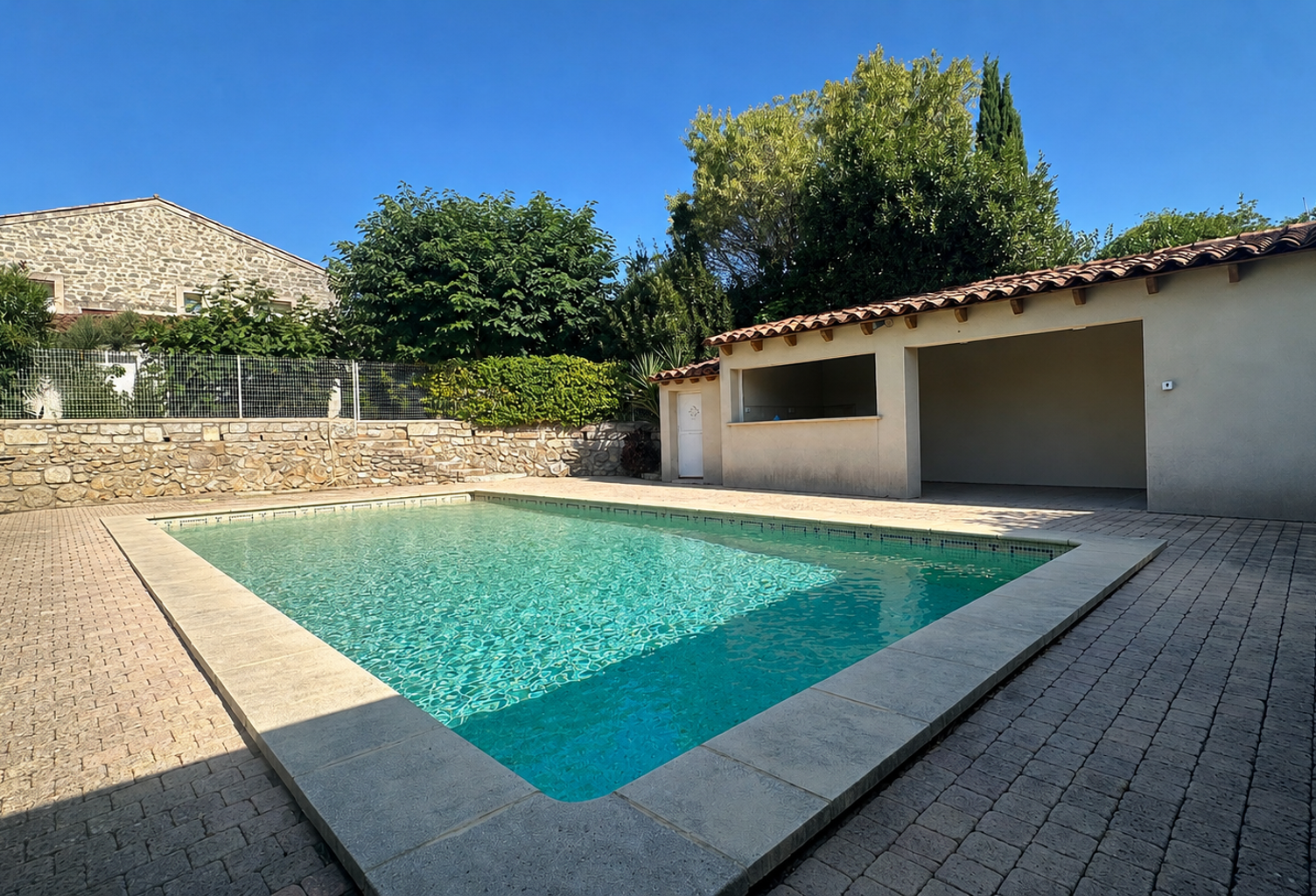 Maison de village T6 de 189m2 hab, 100m2 de garage-dépendanc — photo 1