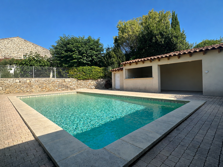 Maison de village T6 de 189m2 hab, 100m2 de garage-dépendanc — photo 1