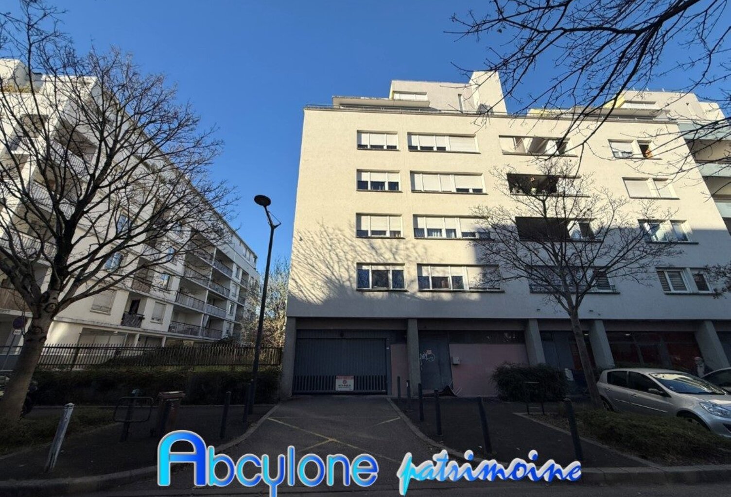 Garage de 14,36 m² en sous-sol — photo 1