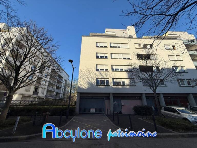 Garage de 14,36 m² en sous-sol — photo 1