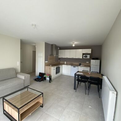 Appartement 2 pièces 610 €
