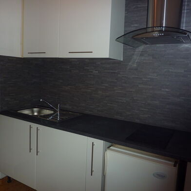 Appartement 2 pièces 445 €